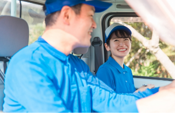 手軽にいつでも実効性のある
				安全運転教育の実施をしたい - トラック運送事業者・自社物流をもつ企業の皆様こんなお困りごとありませんか？